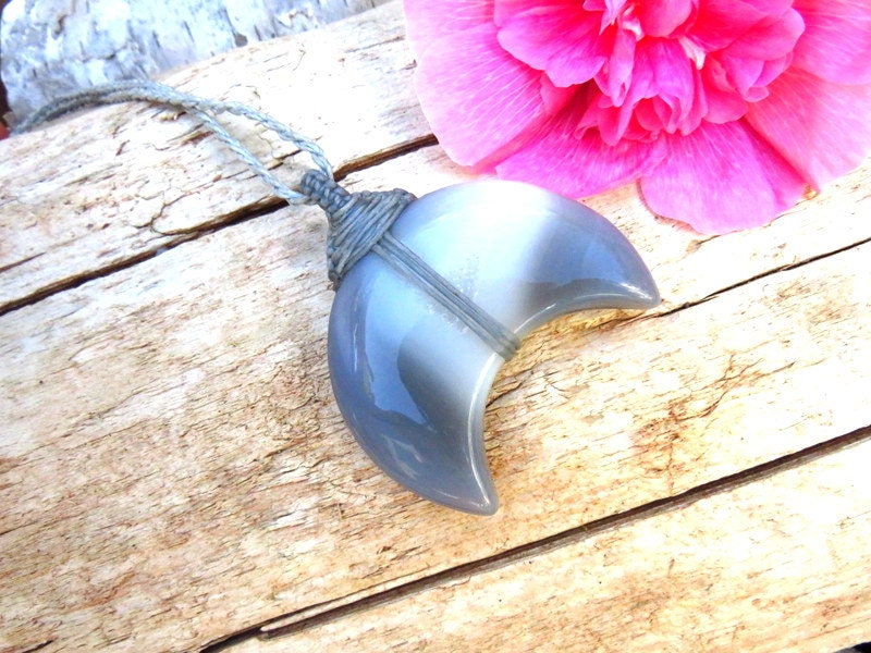 Botswana Agate Necklace | moon necklace