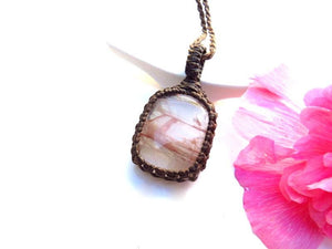 Hematoid Quartz crystal necklace, Reiki Healing jewelry, Quartz necklace, Chakra healing jewelry, gift ideas for the crystal collector