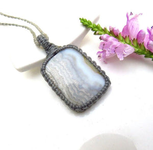 Gray Agate macrame necklace, christmas jewelry gift ideas, banded agate, gift for mom, gift for her, meaningful gift, hypoallergenic jewelry