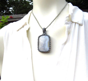 Gray Agate macrame necklace, christmas jewelry gift ideas, banded agate, gift for mom, gift for her, meaningful gift, hypoallergenic jewelry