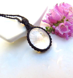 Quartz Necklace, macrame necklace, macrame jewelry, Crystal jewellery, Quartz necklace, Facet Cut Quartz Jewelry, Healing Stone