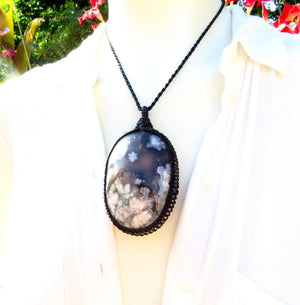 Black Flower Agate macrame necklace, statement jewelry, statement necklace, unique gift ideas, christmas gift ideas for her, snowflake agate