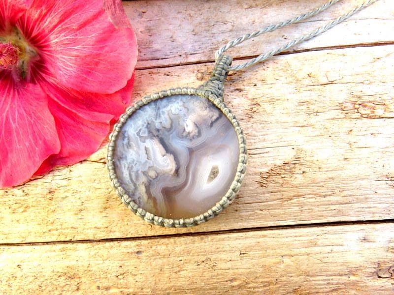 Christmas gift ideas, for her, Plume Agate macrame necklace, gemstone necklace, gift ideas for the rock collector, gemstone pendant women