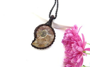 Christmas gift ideas, Ammonite macrame necklace, ammonite necklace, ammonite pendant, fossil necklace, macrame jewelry, gemstone