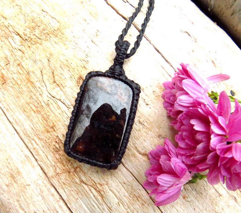 Christmas gift idea, Garnet macrame necklace