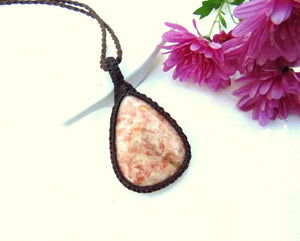 Personal Strength Sunstone gemstone necklace, Healing gemstone jewelry, Sunstone meaning, healing properties, Sunstone meaning and uses