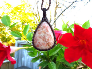 Personal Strength Sunstone gemstone necklace, Healing gemstone jewelry, Sunstone meaning, healing properties, Sunstone meaning and uses