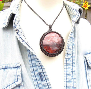 Earthy Bohemian Red Hematoid Quartz necklace, handmade red quartz pendant necklace, natural stone macrame necklace, spiritual red quartz