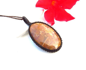 Quality Sunstone macrame necklace, gemstone jewelry, Sunstone meaning, Libra crystals, macrame jewelry, gift ideas for the boho beauty