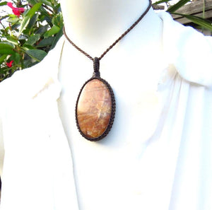 Quality Sunstone macrame necklace, gemstone jewelry, Sunstone meaning, Libra crystals, macrame jewelry, gift ideas for the boho beauty