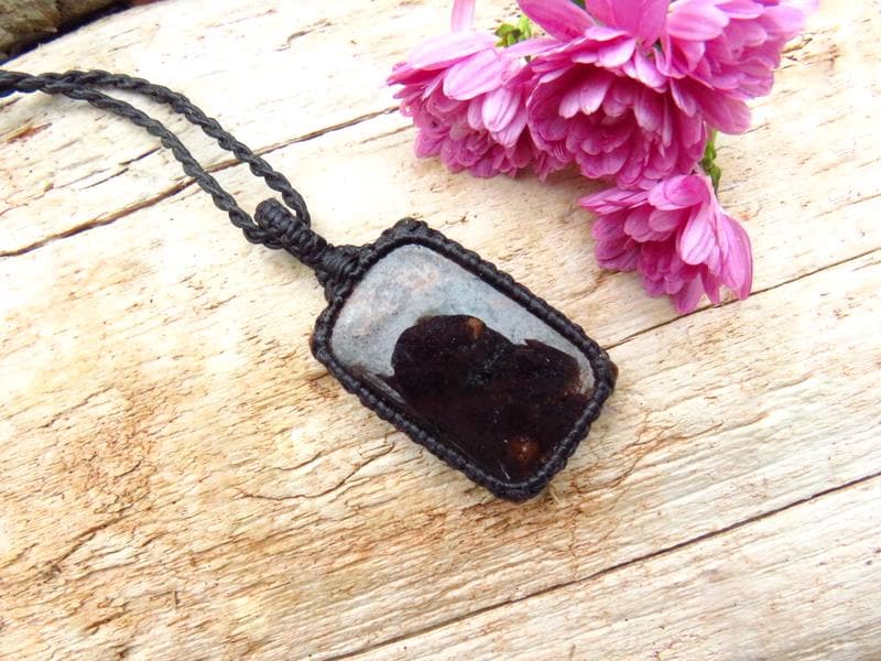 Christmas gift idea, Garnet macrame necklace