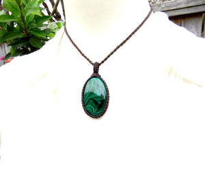 Quality Malachite macrame necklace, gift ideas for the capricorn, christmas gift ideas, gift ideas for the globe trotter, gemstone collector