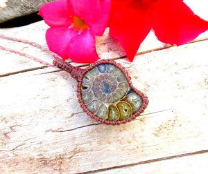 Christmas gift ideas, Ammonite macrame necklace, ammonite necklace, ammonite pendant, fossil necklace, macrame jewelry, gemstone