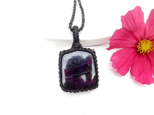 Sugilite gemstone necklace, Sugilite meaning, healing gemstones, gift ideas for her, christmas gift ideas, jewelry gifts for her