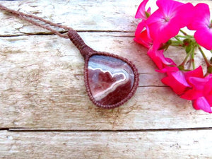 Rhodocrosite macrame necklace, heart chakra, gemstone pendant, jewelry trends, gift ideas for therapists, pink gemstone, gifts for her