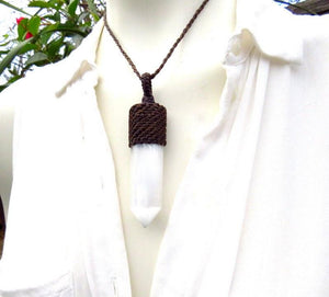 Gifts for her, Selenite crystal necklace, selenite macrame necklace, macrame jewelry, selenite healing properties, white crystal necklace