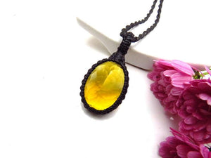 Faceted Yellow Fluorite crystal necklace, fluorite necklace, macrame necklace, mom gifts, gift ideas for her, gemstone jewelry, yellow theme