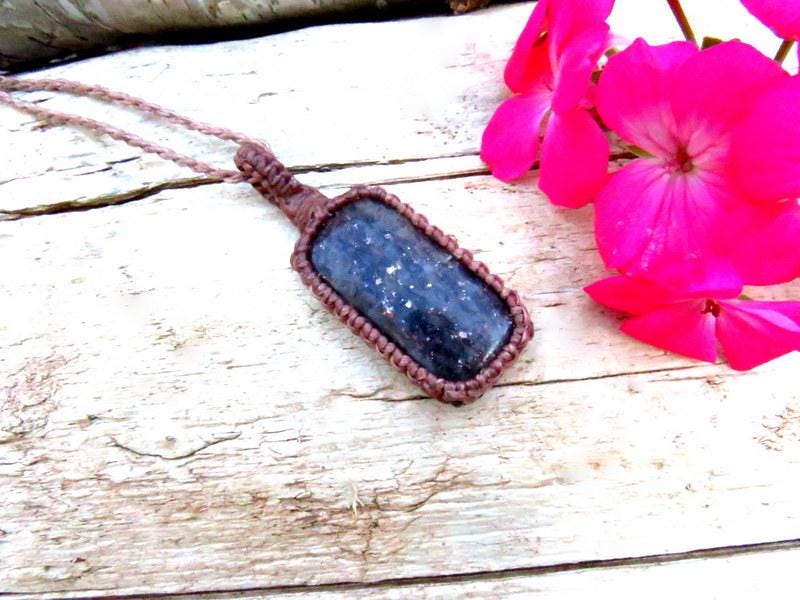 Iolite Sunstone macrame necklace, flashy blue sunstone