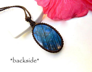 Valentines Day gift ideas, for her, Labradorite macrame necklace, crystal jewelry, gift ideas for the boho beauty, Macrame necklace