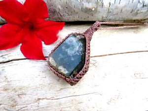 Shamanic Dream Quartz macrame necklace, garden quartz