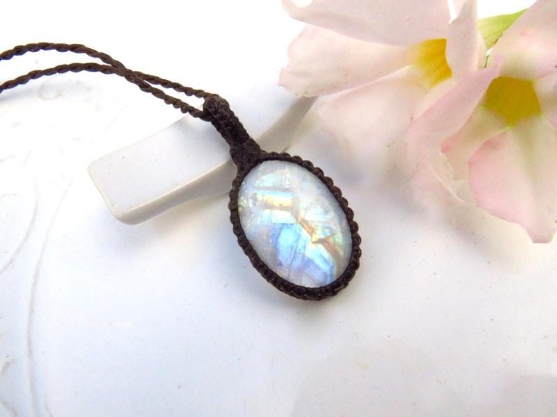 Rainbow moonstone necklace, moonstone jewelry, valentines day gift ideas for her, gift ideas for the boho beauty, macrame moonstone