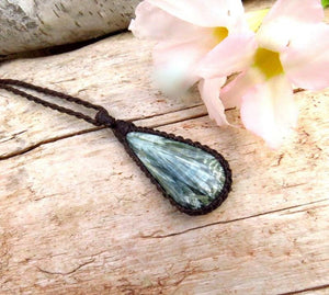 Seraphinite gemstone necklace, seraphinite pendant necklace, etsy seraphinite, gift ideas for mothers day, gifts for her, gifts for him