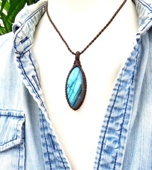 Macrame necklace, Labradorite necklace, valentines day gift idea, mothers day gift ideas, gift ideas for the zen seeker, the boho beauty