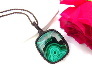 Malachite macrame necklace, statement gemstone necklace, macrame jewelry, malachite protection talisman, gift ideas for her, green gemstone