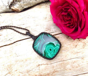 Malachite macrame necklace, statement gemstone necklace, macrame jewelry, malachite protection talisman, gift ideas for her, green gemstone