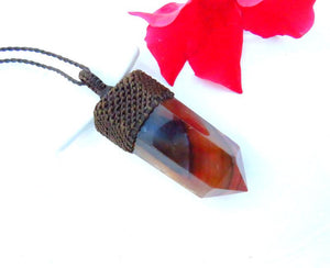 Carnelian crystal point macrame necklace, carnelian pendant, carnelian gemstone, gemstone jewelry, macrame jewelry, gemstone necklace