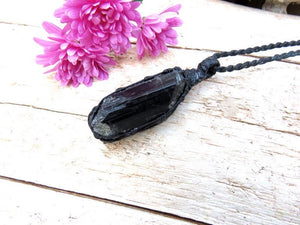 Black Tourmaline crystal macrame necklace, tourmaline crystal, gift ideas for the crystal collector, handmade gifts, self gifts, for her