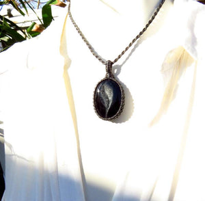 Black Onyx Druzy Necklace, druzy necklace, mothers day gift idea, macrame necklace, onyx jewelry, oval, gift guide, onyx gemstone jewelry