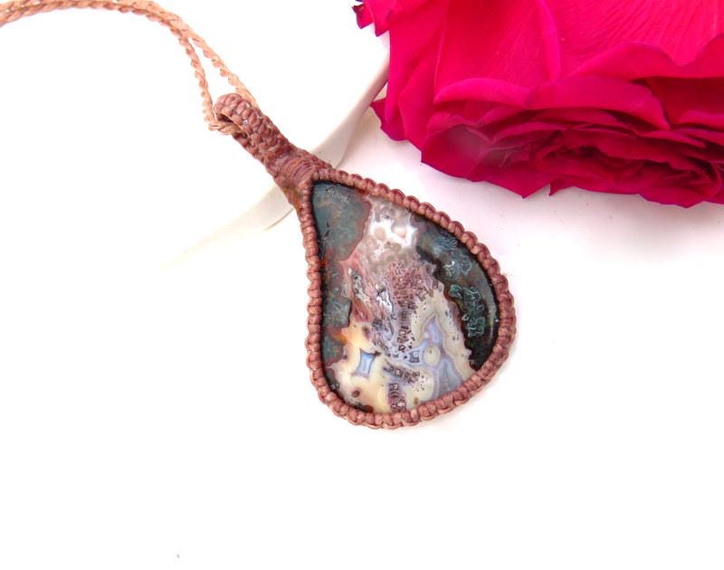 Rare Turkish Agate gemstone necklace, macrame necklace