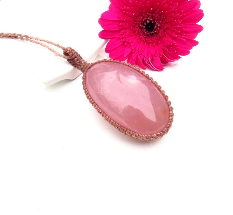 Rose quartz pendant necklace, expression of love