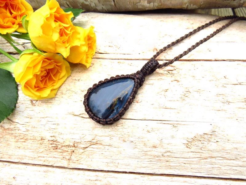 Pietersite gemstone necklace, macrame necklace, pietersite meaning, gift ideas for the rock collector, fathers day gift, for him