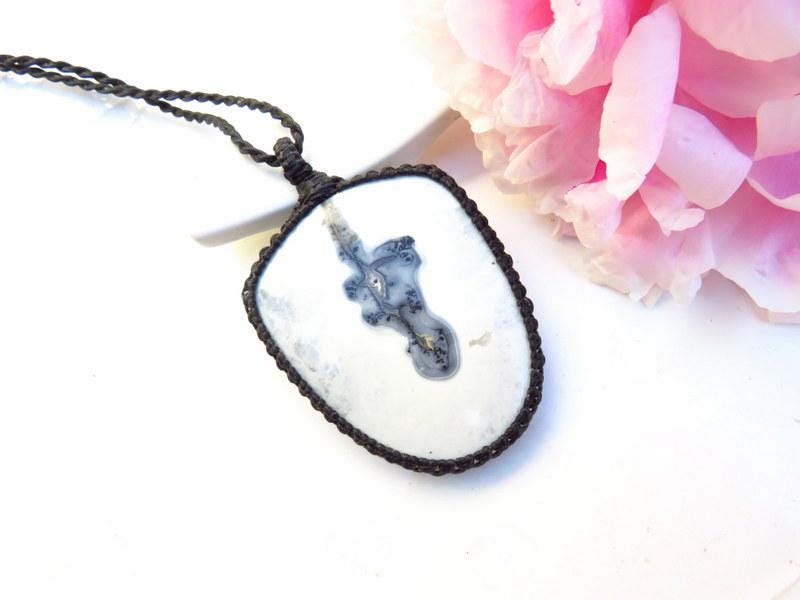 Maligano Jasper necklace, gecko pendant