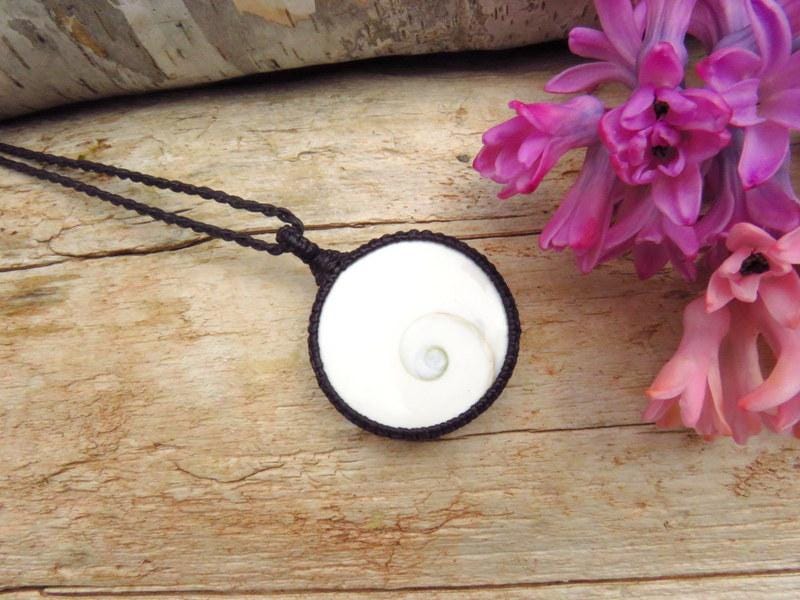 Shiva Eye macrame necklace, Shiva Eye jewelry