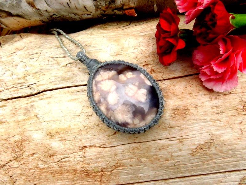 Black Flower Agate Macrame Necklace: Statement Jewelry, Adjustable Cord
