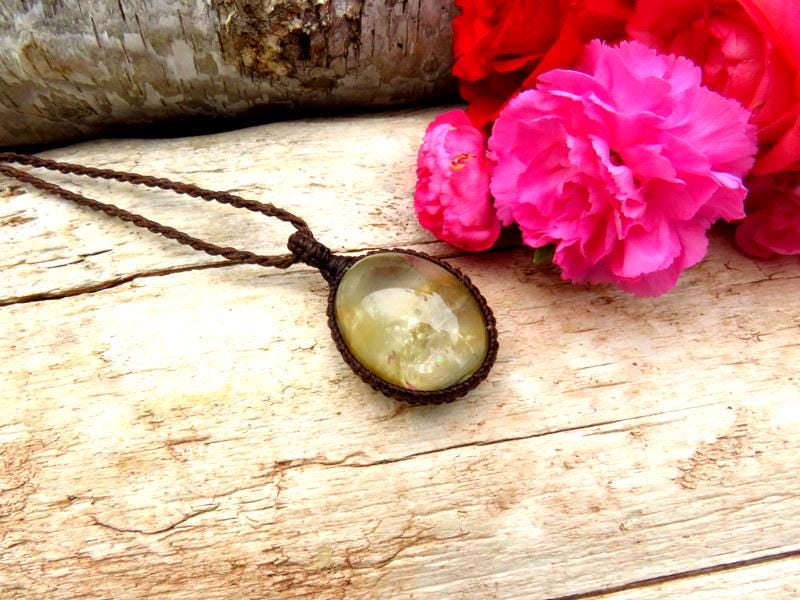 Garden Quartz macrame necklace, Gift for the Zen Seeker
