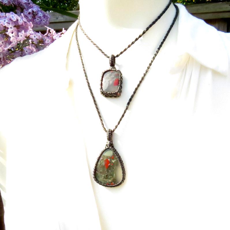 African Bloodstone macrame necklace set, african bloodstone