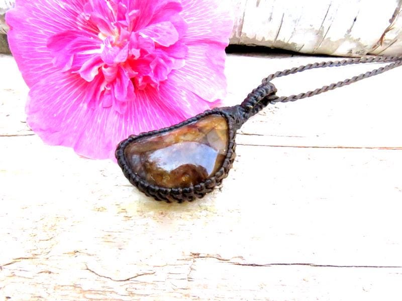 Golden Healer Quartz macrame necklace, gemstone necklace,moon necklace