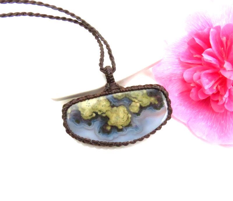 Plume Agate macrame necklace, macrame jewelry