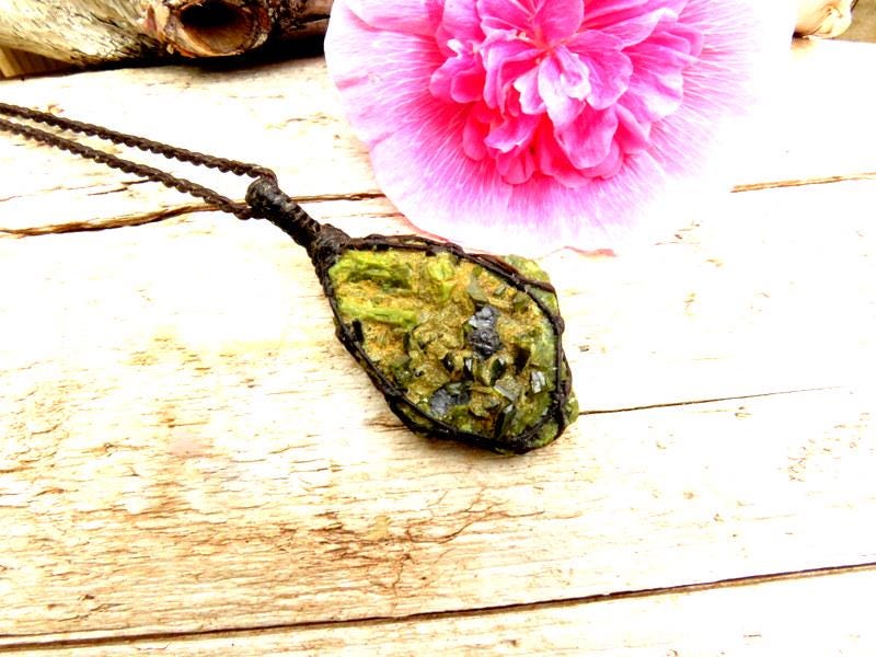 Christmas gift ideas for her, Green Garnet Crystal necklace