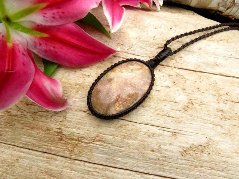 Sunstone macrame necklace, sunstone necklace