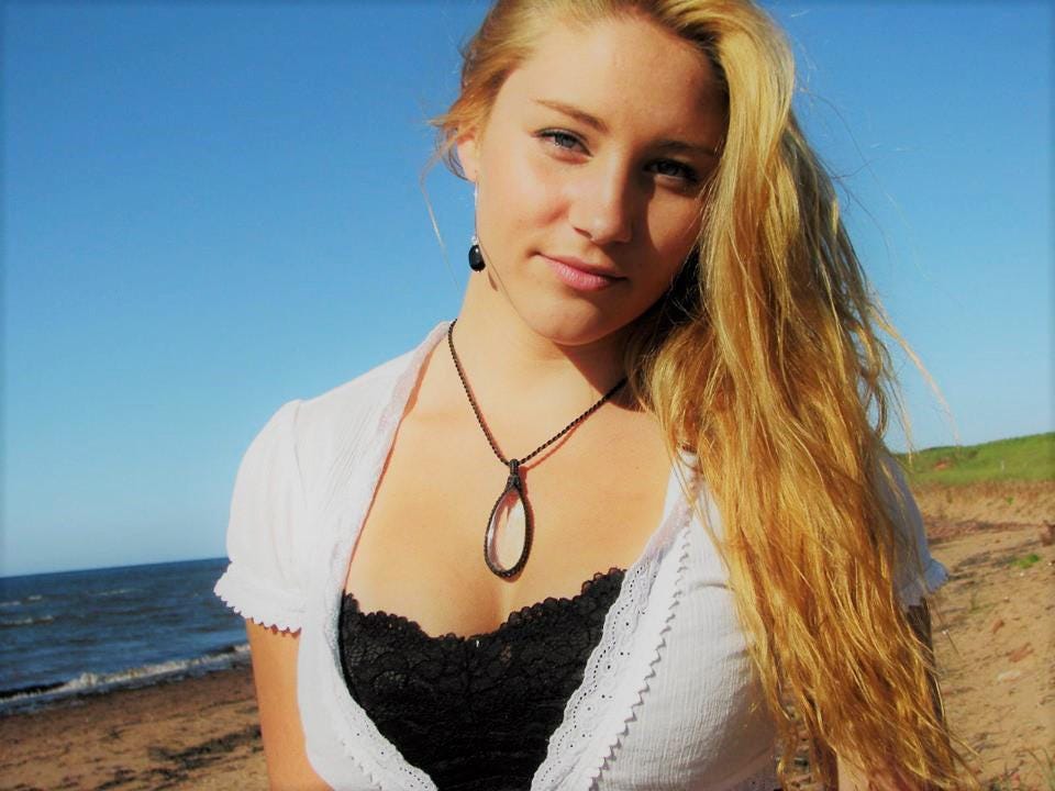 Faceted Quartz macrame necklace, christmas gift ideas for her