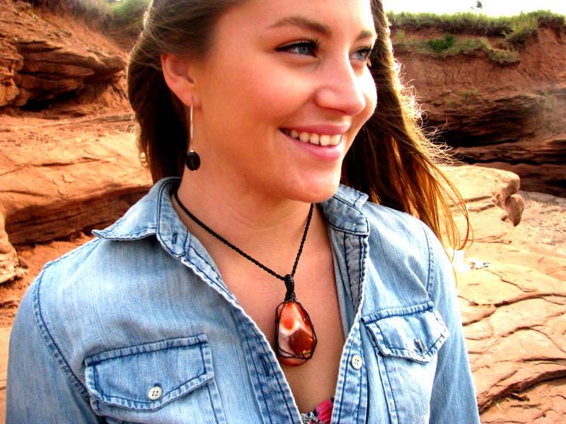 Carnelian Macrame Necklace: Courage & Fertility Crystal Healing