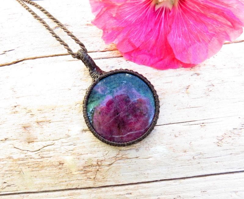 Ruby Zoisite Necklace, ruby zoisite gemstone