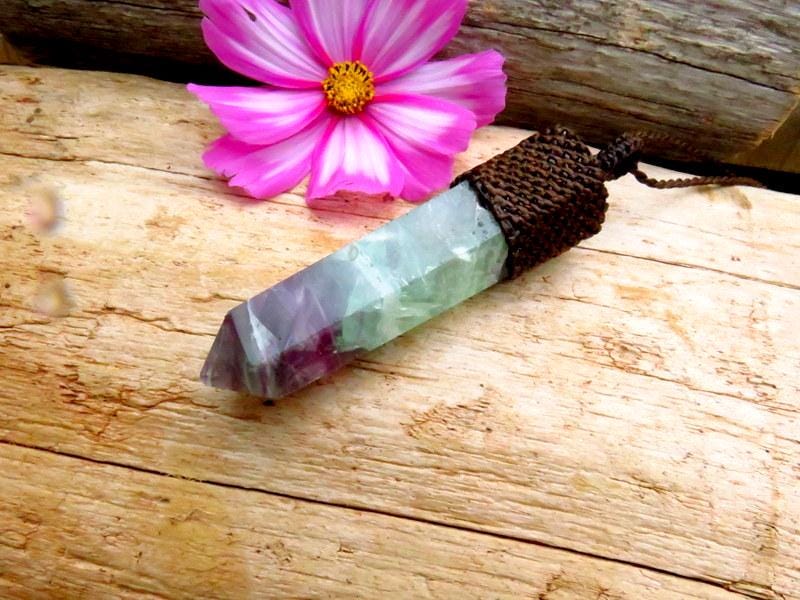 Rainbow Fluorite macrame necklace, green fluorite