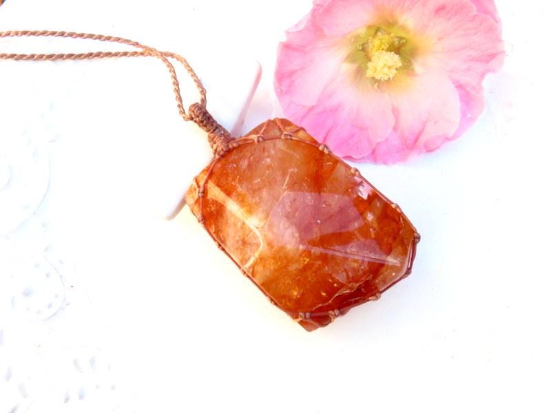 Golden Healer Quartz Macrame Necklace, healing crystal necklace gift