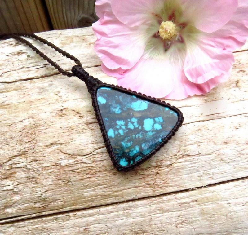 Cloud Mountain Turquoise macrame necklace, Hubei Turquoise jewelry